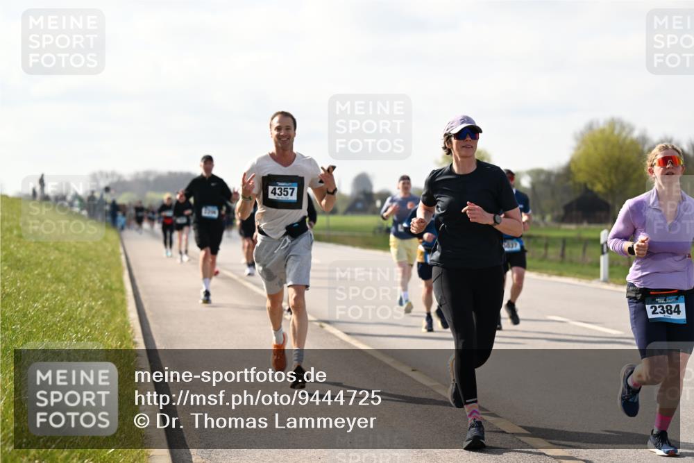 12.04.2026 - 45. Internationalen Wilhelmsburger Insellauf Dr. Thomas Lammeyer http://msf.ph/oto/9444725 12.04.2026 10:19:54 Laufen 4357, 2384 meine-sportfotos.de