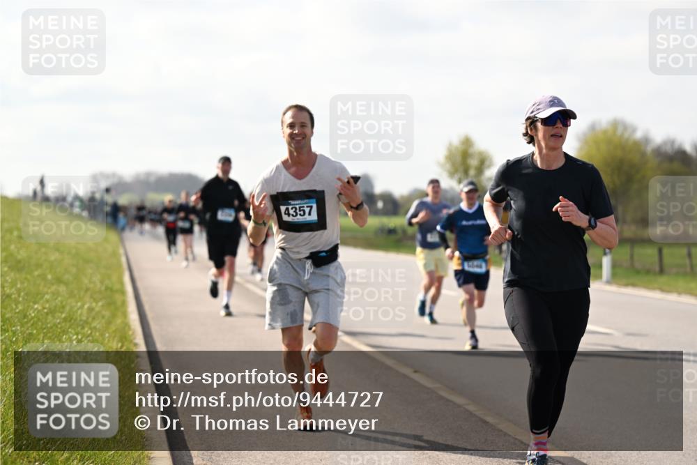 12.04.2026 - 45. Internationalen Wilhelmsburger Insellauf Dr. Thomas Lammeyer http://msf.ph/oto/9444727 12.04.2026 10:19:55 Laufen 4357 meine-sportfotos.de