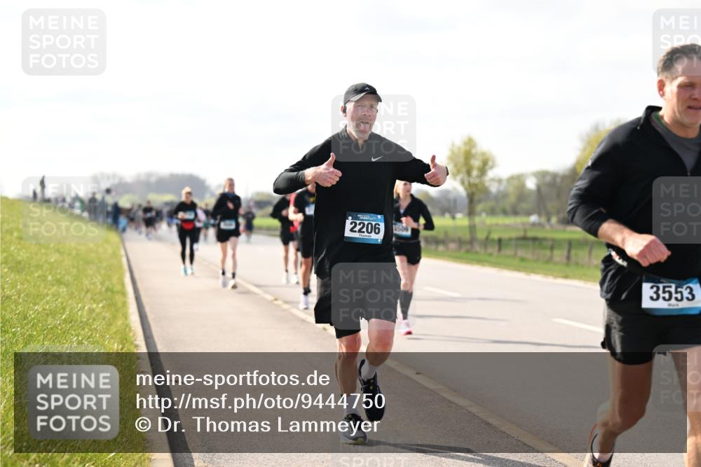 12.04.2026 - 45. Internationalen Wilhelmsburger Insellauf Dr. Thomas Lammeyer http://msf.ph/oto/9444750 12.04.2026 10:19:58 Laufen 2206, 3553 meine-sportfotos.de