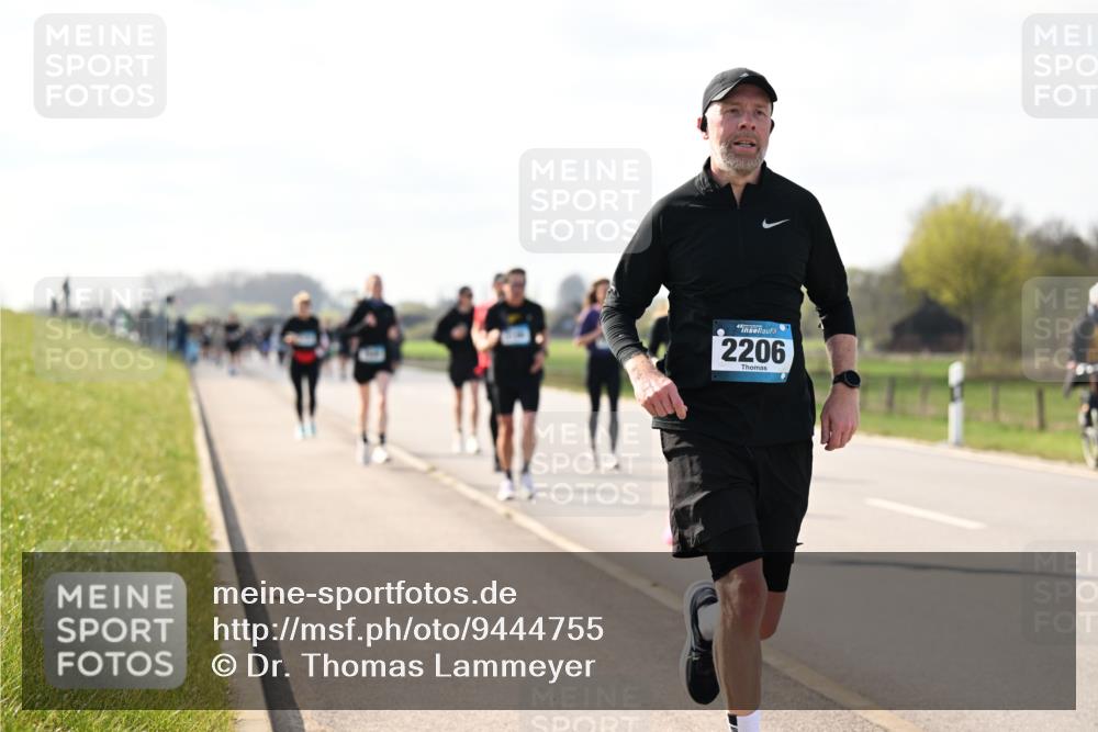 12.04.2026 - 45. Internationalen Wilhelmsburger Insellauf Dr. Thomas Lammeyer http://msf.ph/oto/9444755 12.04.2026 10:19:59 Laufen 2206 meine-sportfotos.de