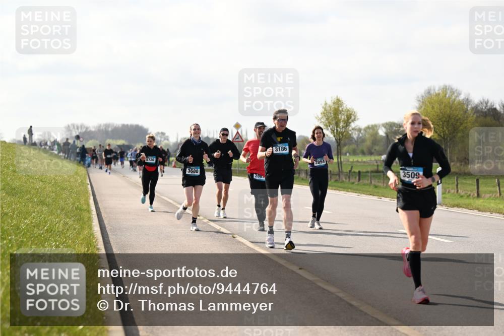 12.04.2026 - 45. Internationalen Wilhelmsburger Insellauf Dr. Thomas Lammeyer http://msf.ph/oto/9444764 12.04.2026 10:20:01 Laufen 5726, 3680, 288, 3186, 2854, 3509 meine-sportfotos.de