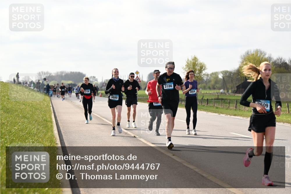 12.04.2026 - 45. Internationalen Wilhelmsburger Insellauf Dr. Thomas Lammeyer http://msf.ph/oto/9444767 12.04.2026 10:20:01 Laufen 5726, 3680, 288, 3186, 2854, 2509 meine-sportfotos.de