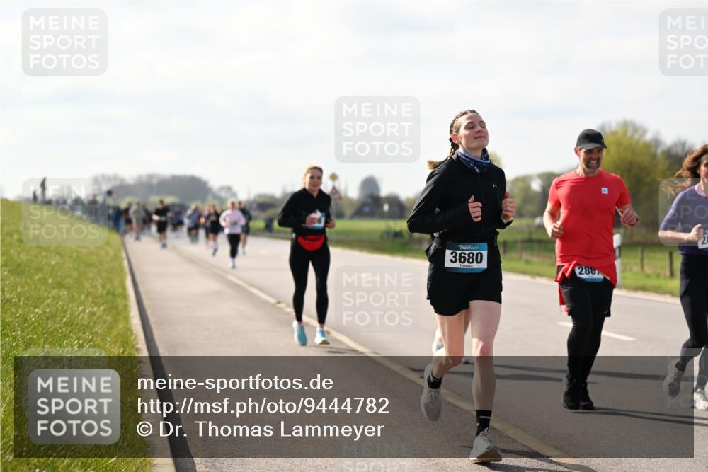 12.04.2026 - 45. Internationalen Wilhelmsburger Insellauf Dr. Thomas Lammeyer http://msf.ph/oto/9444782 12.04.2026 10:20:04 Laufen 3680, 288 meine-sportfotos.de