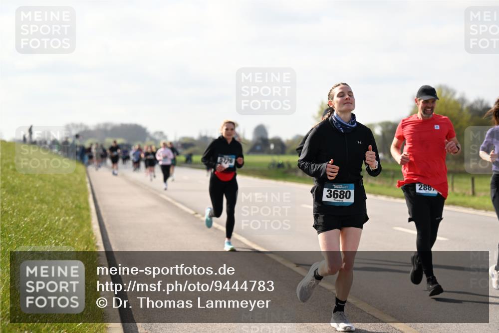 12.04.2026 - 45. Internationalen Wilhelmsburger Insellauf Dr. Thomas Lammeyer http://msf.ph/oto/9444783 12.04.2026 10:20:04 Laufen 5726, 3680, 288 meine-sportfotos.de