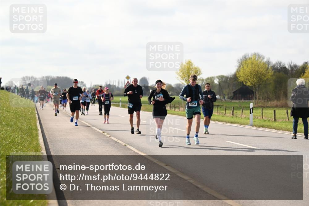 12.04.2026 - 45. Internationalen Wilhelmsburger Insellauf Dr. Thomas Lammeyer http://msf.ph/oto/9444822 12.04.2026 10:20:16 Laufen 5441, 454, 3012, 3854 meine-sportfotos.de