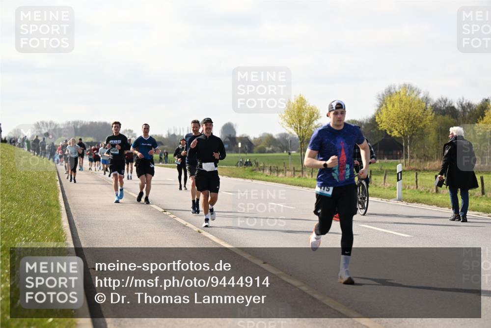 12.04.2026 - 45. Internationalen Wilhelmsburger Insellauf Dr. Thomas Lammeyer http://msf.ph/oto/9444914 12.04.2026 10:20:36 Laufen 4494, 15 meine-sportfotos.de