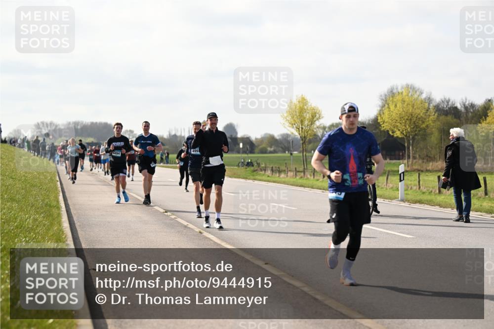 12.04.2026 - 45. Internationalen Wilhelmsburger Insellauf Dr. Thomas Lammeyer http://msf.ph/oto/9444915 12.04.2026 10:20:36 Laufen 4494, 4991 meine-sportfotos.de
