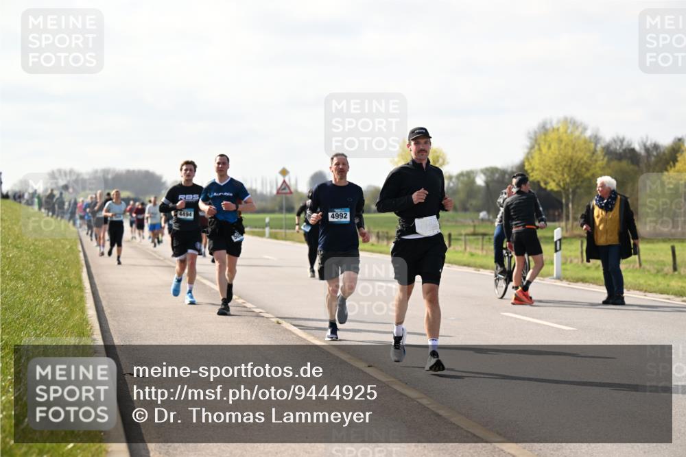 12.04.2026 - 45. Internationalen Wilhelmsburger Insellauf Dr. Thomas Lammeyer http://msf.ph/oto/9444925 12.04.2026 10:20:38 Laufen 4494, 4992 meine-sportfotos.de