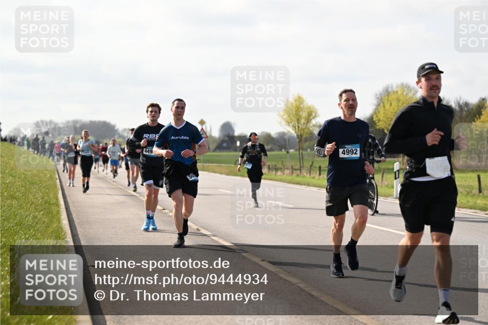 12.04.2026 - 45. Internationalen Wilhelmsburger Insellauf Dr. Thomas Lammeyer http://msf.ph/oto/9444934 12.04.2026 10:20:40 Laufen 449, 4992 meine-sportfotos.de