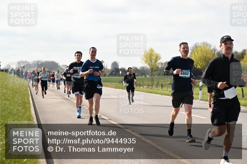 12.04.2026 - 45. Internationalen Wilhelmsburger Insellauf Dr. Thomas Lammeyer http://msf.ph/oto/9444935 12.04.2026 10:20:40 Laufen 4494, 4992 meine-sportfotos.de