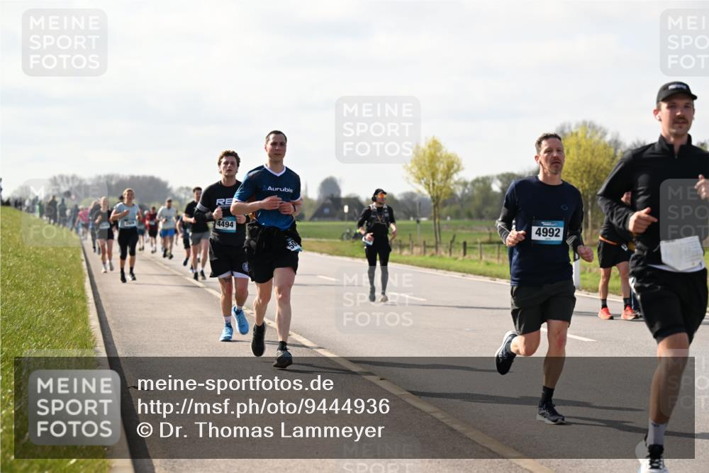 12.04.2026 - 45. Internationalen Wilhelmsburger Insellauf Dr. Thomas Lammeyer http://msf.ph/oto/9444936 12.04.2026 10:20:40 Laufen 4494, 4992 meine-sportfotos.de