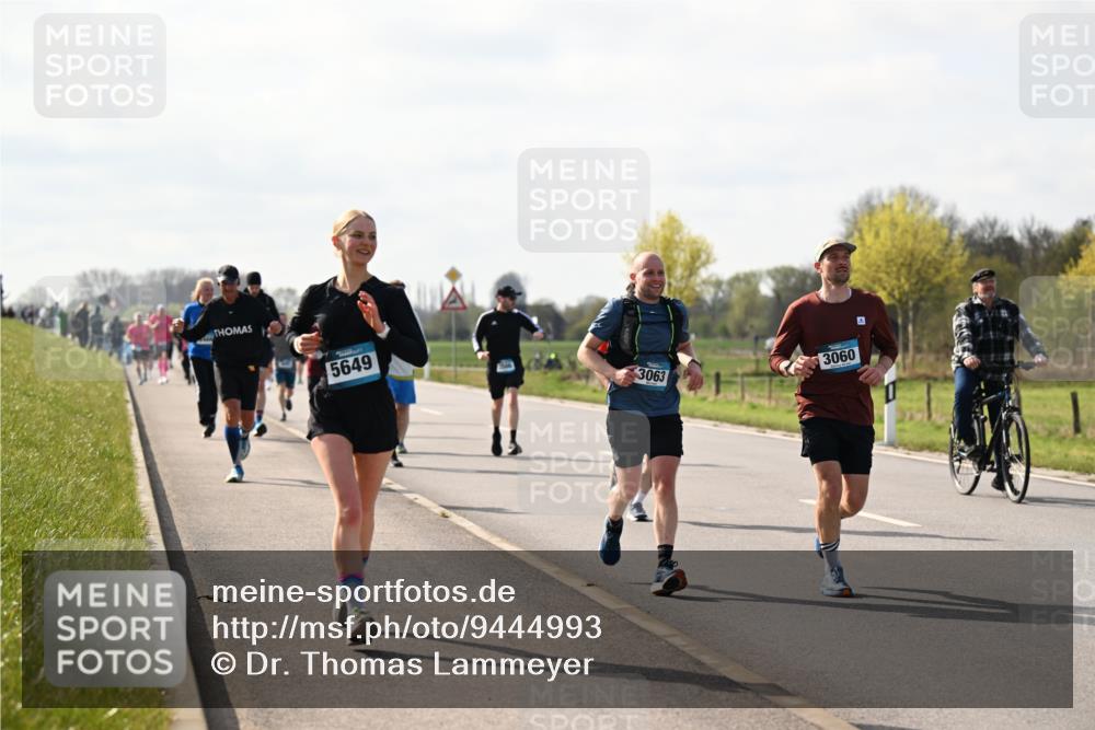 12.04.2026 - 45. Internationalen Wilhelmsburger Insellauf Dr. Thomas Lammeyer http://msf.ph/oto/9444993 12.04.2026 10:20:49 Laufen 5649, 3063, 3060 meine-sportfotos.de