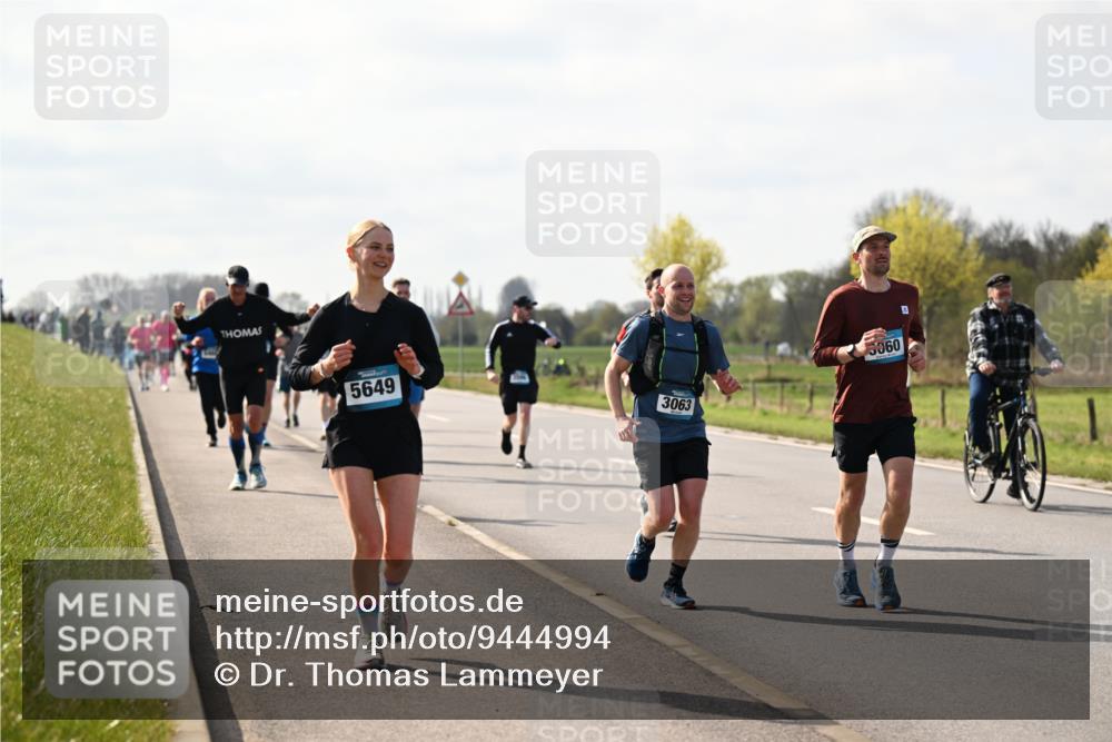 12.04.2026 - 45. Internationalen Wilhelmsburger Insellauf Dr. Thomas Lammeyer http://msf.ph/oto/9444994 12.04.2026 10:20:49 Laufen 5649, 3063, 5060 meine-sportfotos.de