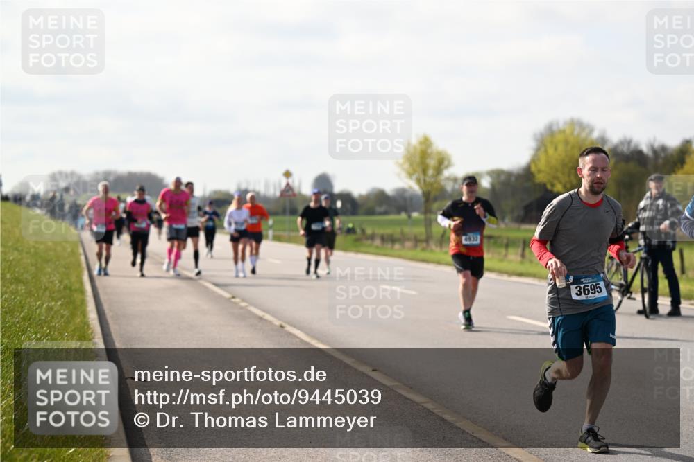 12.04.2026 - 45. Internationalen Wilhelmsburger Insellauf Dr. Thomas Lammeyer http://msf.ph/oto/9445039 12.04.2026 10:21:00 Laufen 3695 meine-sportfotos.de