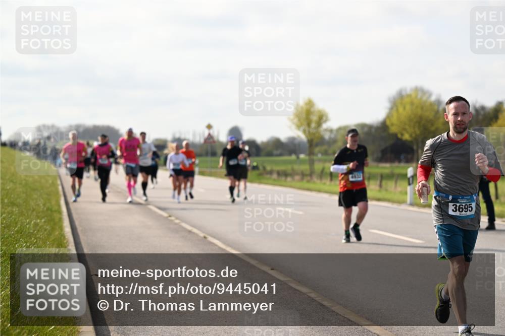 12.04.2026 - 45. Internationalen Wilhelmsburger Insellauf Dr. Thomas Lammeyer http://msf.ph/oto/9445041 12.04.2026 10:21:00 Laufen 3695 meine-sportfotos.de