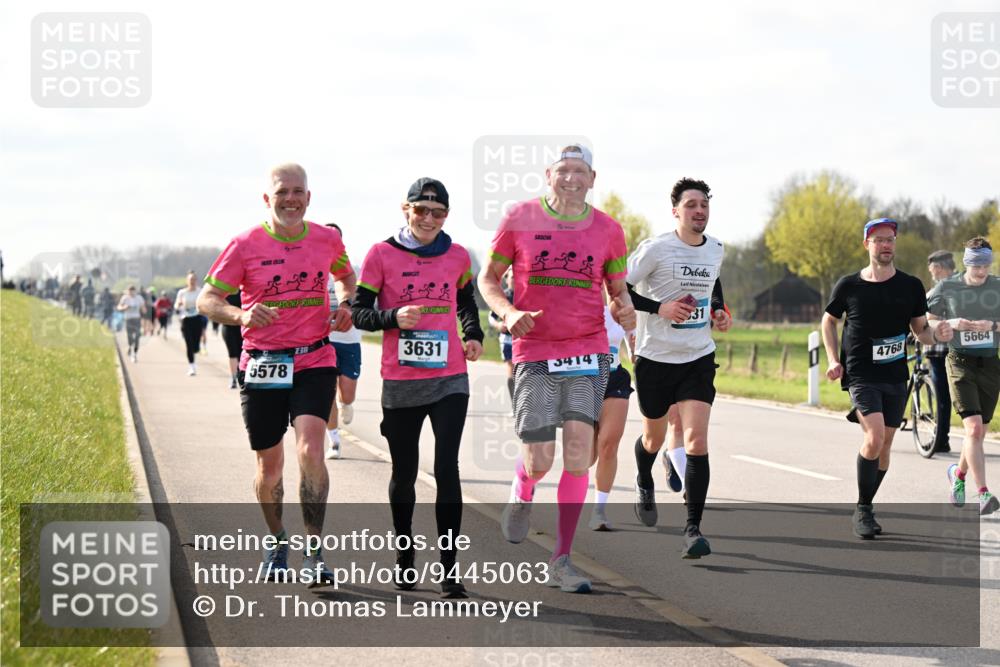 12.04.2026 - 45. Internationalen Wilhelmsburger Insellauf Dr. Thomas Lammeyer http://msf.ph/oto/9445063 12.04.2026 10:21:07 Laufen 5578, 3631, 3414, 31, 4768, 5664 meine-sportfotos.de