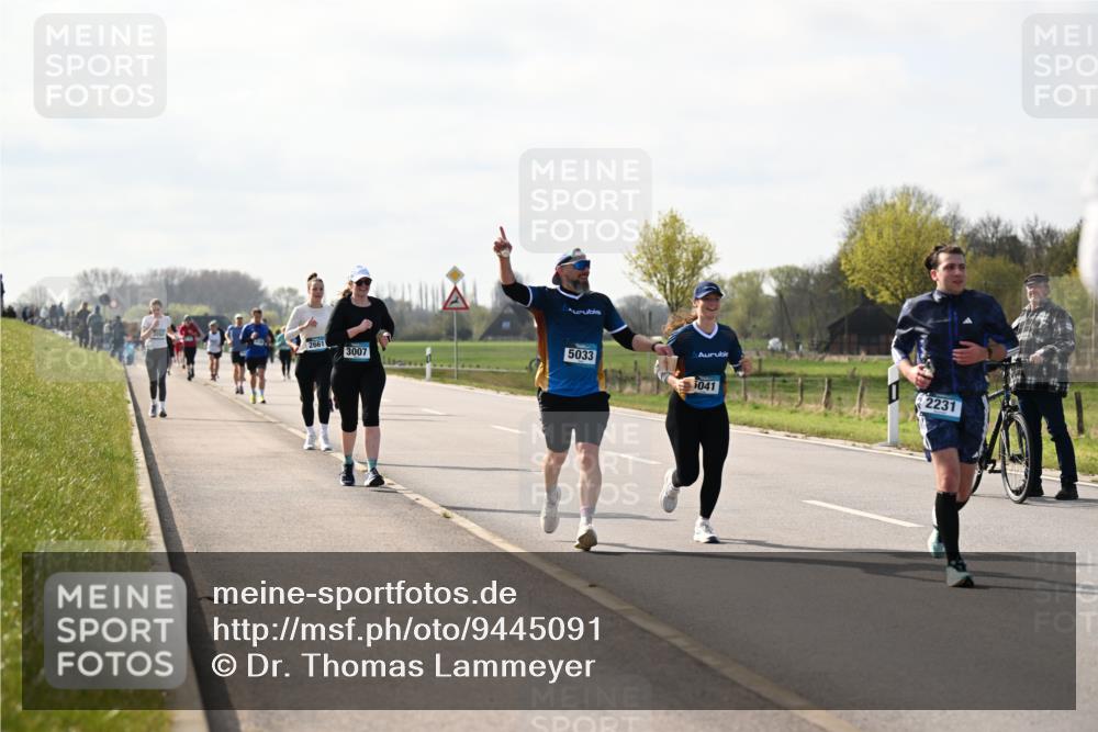 12.04.2026 - 45. Internationalen Wilhelmsburger Insellauf Dr. Thomas Lammeyer http://msf.ph/oto/9445091 12.04.2026 10:21:11 Laufen 2661, 3007, 5033, 5041, 2231 meine-sportfotos.de