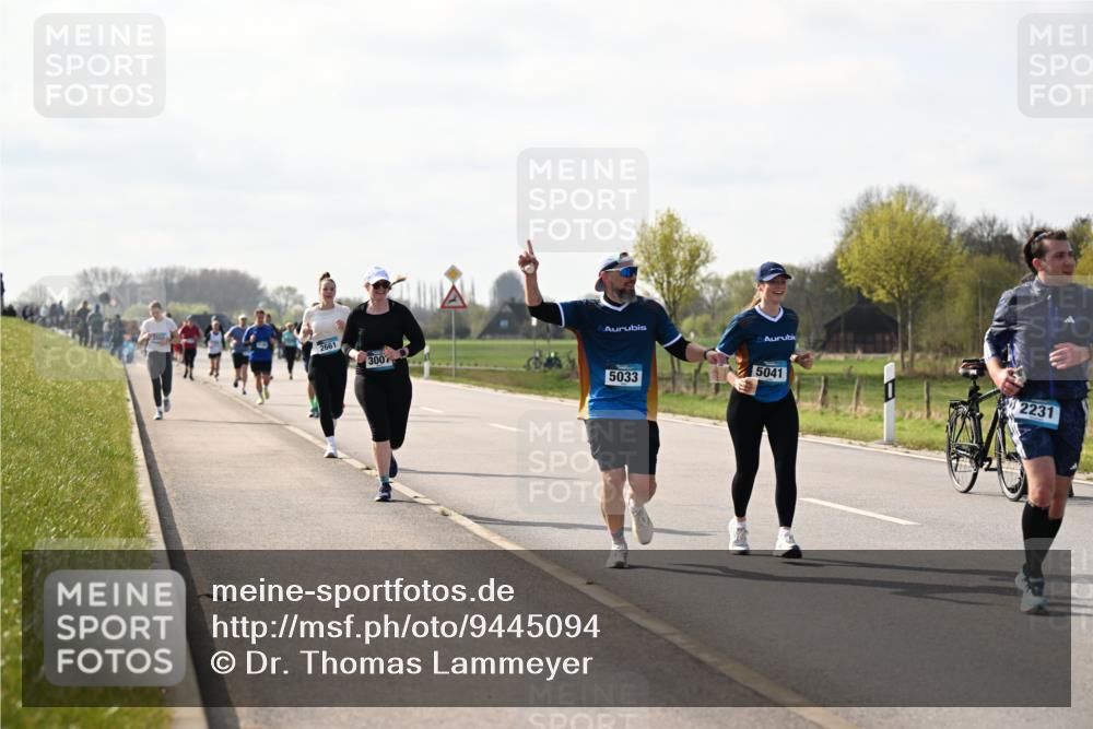 12.04.2026 - 45. Internationalen Wilhelmsburger Insellauf Dr. Thomas Lammeyer http://msf.ph/oto/9445094 12.04.2026 10:21:12 Laufen 2661, 3007, 5033, 5041, 2231 meine-sportfotos.de