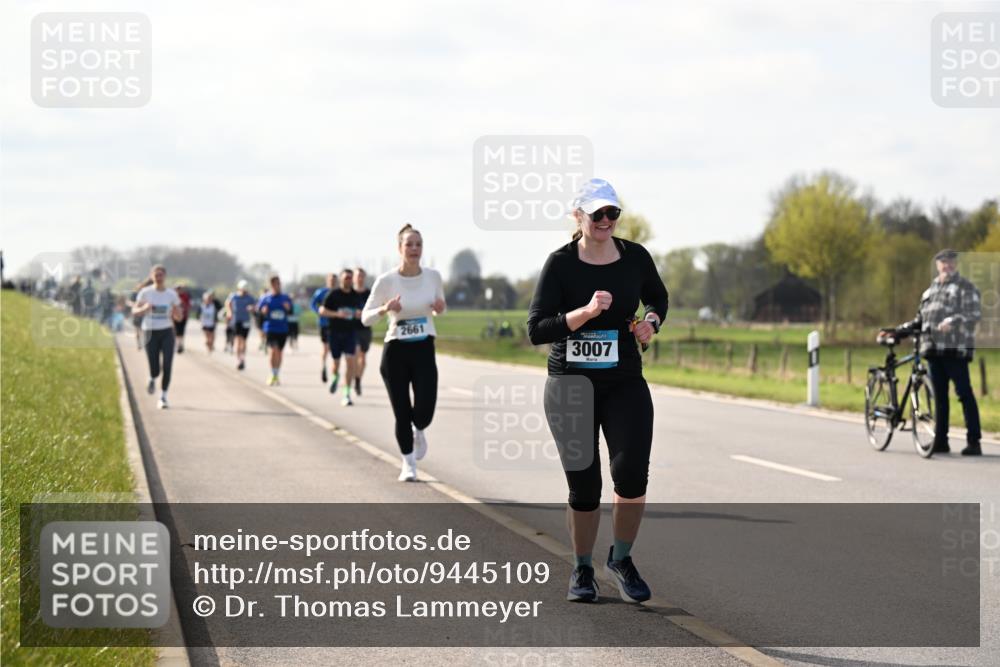 12.04.2026 - 45. Internationalen Wilhelmsburger Insellauf Dr. Thomas Lammeyer http://msf.ph/oto/9445109 12.04.2026 10:21:15 Laufen 2661, 3007 meine-sportfotos.de