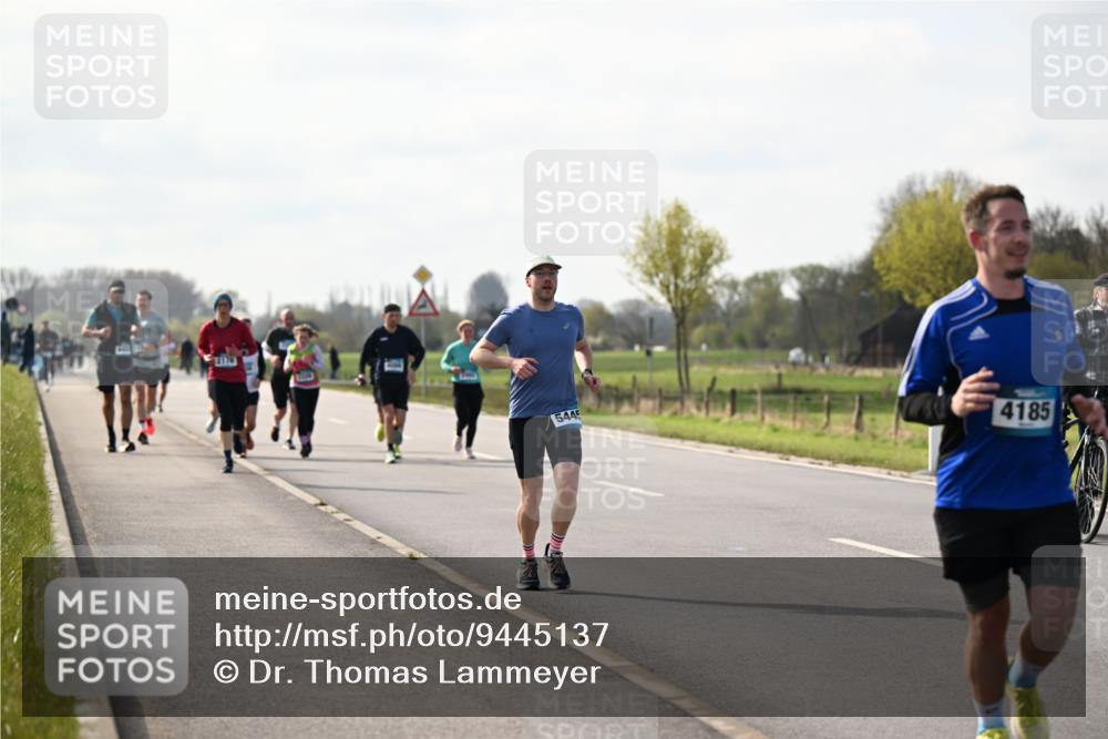 12.04.2026 - 45. Internationalen Wilhelmsburger Insellauf Dr. Thomas Lammeyer http://msf.ph/oto/9445137 12.04.2026 10:21:25 Laufen 5445, 4185 meine-sportfotos.de