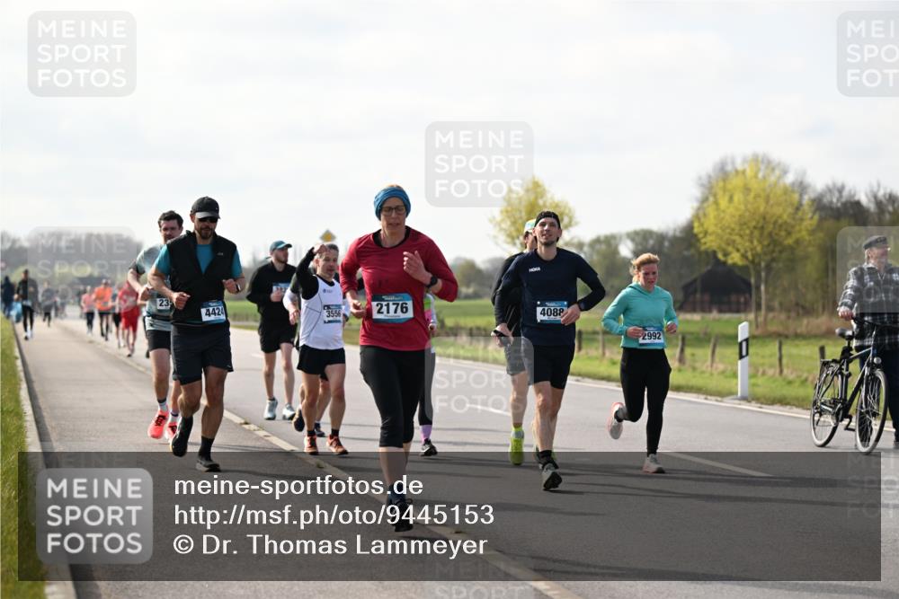 12.04.2026 - 45. Internationalen Wilhelmsburger Insellauf Dr. Thomas Lammeyer http://msf.ph/oto/9445153 12.04.2026 10:21:31 Laufen 23, 4424, 3556, 2176, 4088, 2992 meine-sportfotos.de