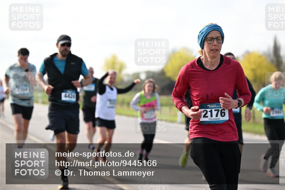 12.04.2026 - 45. Internationalen Wilhelmsburger Insellauf Dr. Thomas Lammeyer http://msf.ph/oto/9445166 12.04.2026 10:21:33 Laufen 4424, 1200, 45, 2176 meine-sportfotos.de