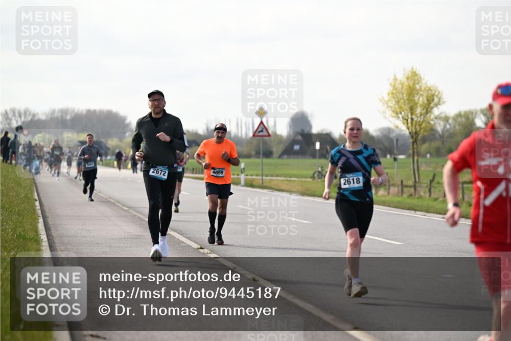 12.04.2026 - 45. Internationalen Wilhelmsburger Insellauf Dr. Thomas Lammeyer http://msf.ph/oto/9445187 12.04.2026 10:21:46 Laufen 2672, 4659, 2618 meine-sportfotos.de