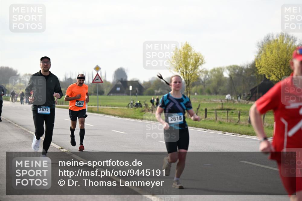12.04.2026 - 45. Internationalen Wilhelmsburger Insellauf Dr. Thomas Lammeyer http://msf.ph/oto/9445191 12.04.2026 10:21:47 Laufen 2672, 4659, 2618 meine-sportfotos.de