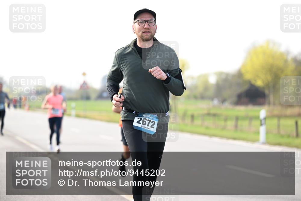 12.04.2026 - 45. Internationalen Wilhelmsburger Insellauf Dr. Thomas Lammeyer http://msf.ph/oto/9445202 12.04.2026 10:21:50 Laufen 45, 2672 meine-sportfotos.de