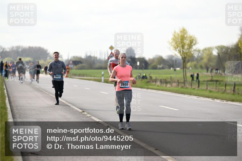12.04.2026 - 45. Internationalen Wilhelmsburger Insellauf Dr. Thomas Lammeyer http://msf.ph/oto/9445205 12.04.2026 10:21:52 Laufen 5803, 2655 meine-sportfotos.de