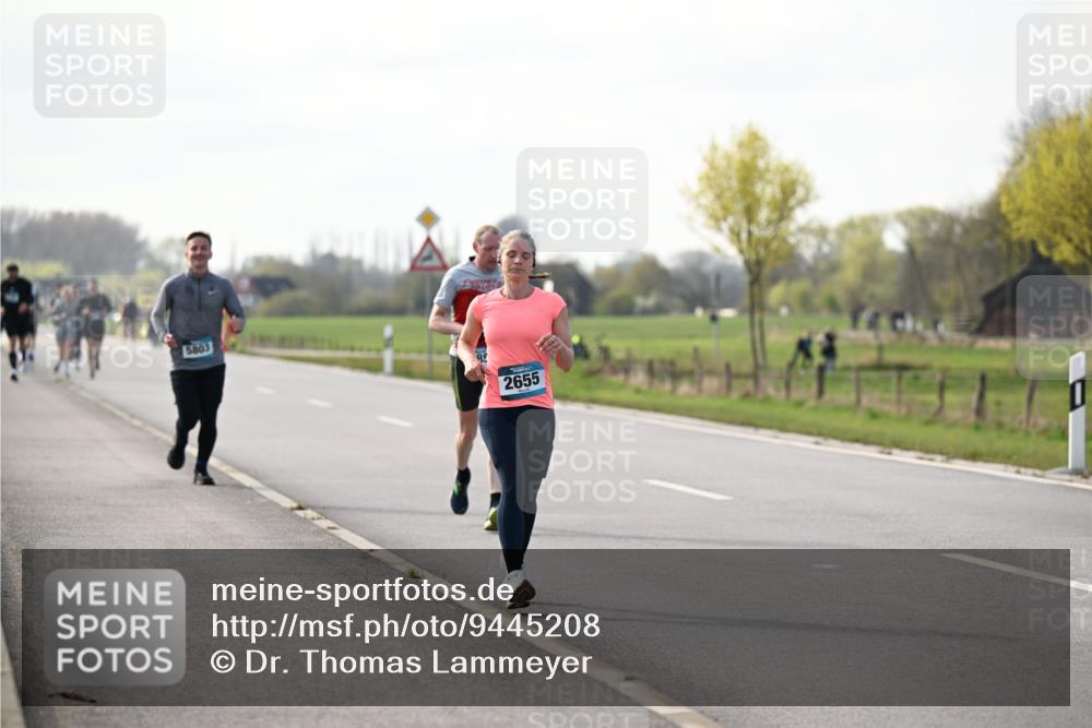 12.04.2026 - 45. Internationalen Wilhelmsburger Insellauf Dr. Thomas Lammeyer http://msf.ph/oto/9445208 12.04.2026 10:21:53 Laufen 5803, 2655 meine-sportfotos.de
