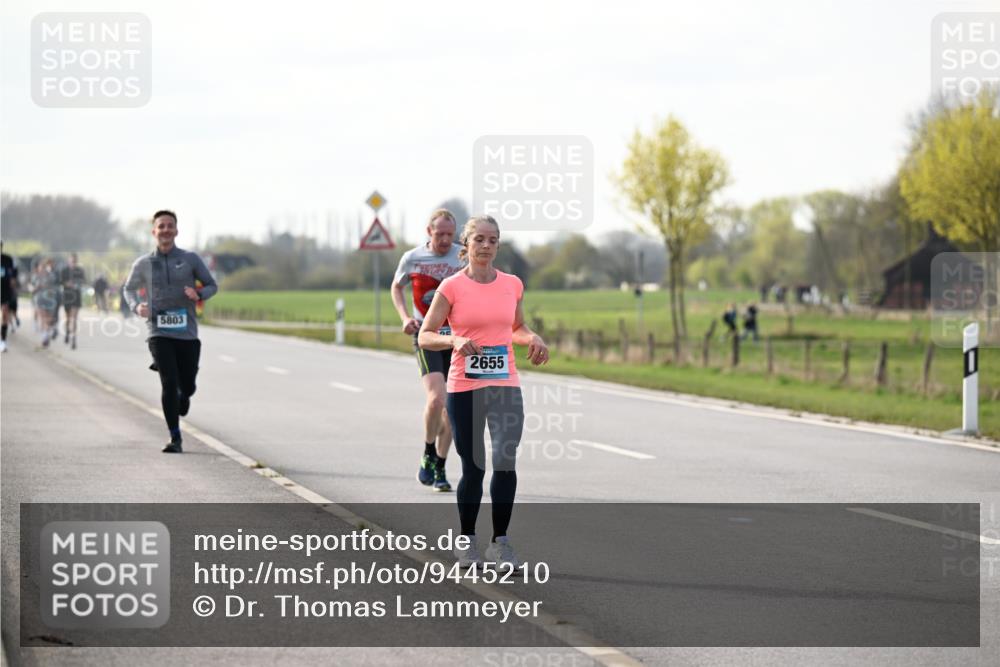 12.04.2026 - 45. Internationalen Wilhelmsburger Insellauf Dr. Thomas Lammeyer http://msf.ph/oto/9445210 12.04.2026 10:21:53 Laufen 5803, 2655 meine-sportfotos.de