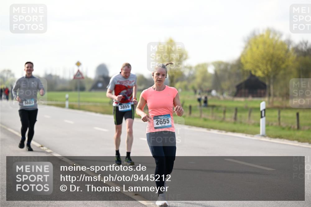 12.04.2026 - 45. Internationalen Wilhelmsburger Insellauf Dr. Thomas Lammeyer http://msf.ph/oto/9445212 12.04.2026 10:21:54 Laufen 5803, 3855, 2655 meine-sportfotos.de