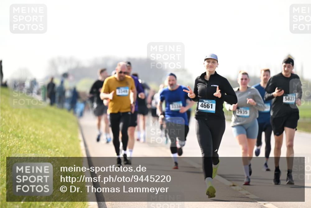 12.04.2026 - 45. Internationalen Wilhelmsburger Insellauf Dr. Thomas Lammeyer http://msf.ph/oto/9445220 12.04.2026 10:22:09 Laufen 4661, 2935, 5823 meine-sportfotos.de