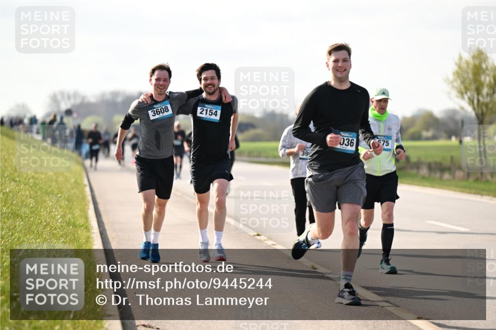 12.04.2026 - 45. Internationalen Wilhelmsburger Insellauf Dr. Thomas Lammeyer http://msf.ph/oto/9445244 12.04.2026 10:22:19 Laufen 3608, 2154, 399, 036, 75 meine-sportfotos.de