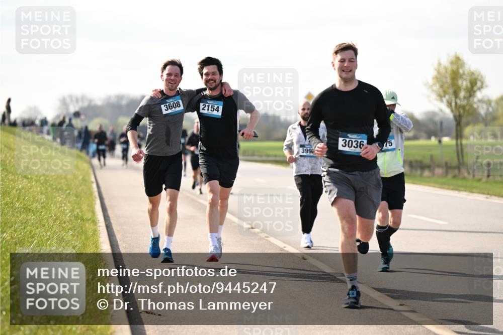 12.04.2026 - 45. Internationalen Wilhelmsburger Insellauf Dr. Thomas Lammeyer http://msf.ph/oto/9445247 12.04.2026 10:22:19 Laufen 3608, 2154, 3036, 15, 3996 meine-sportfotos.de