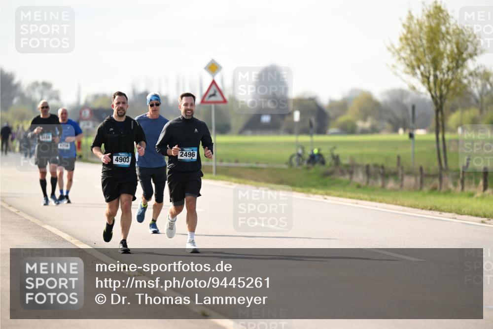 12.04.2026 - 45. Internationalen Wilhelmsburger Insellauf Dr. Thomas Lammeyer http://msf.ph/oto/9445261 12.04.2026 10:22:24 Laufen 4764, 4903, 2496 meine-sportfotos.de