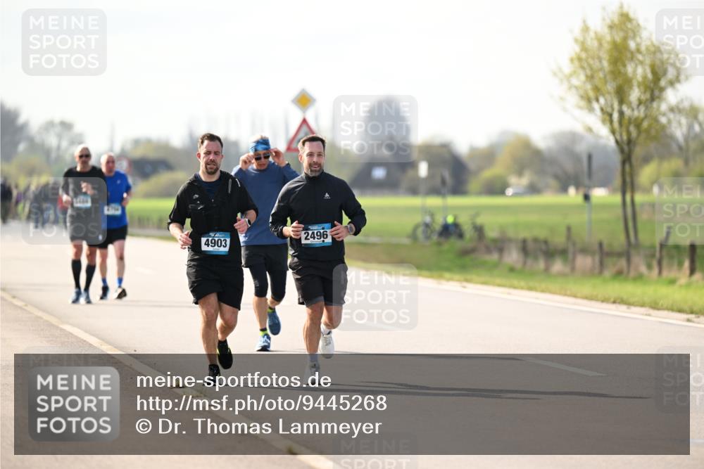 12.04.2026 - 45. Internationalen Wilhelmsburger Insellauf Dr. Thomas Lammeyer http://msf.ph/oto/9445268 12.04.2026 10:22:25 Laufen 4903, 2496 meine-sportfotos.de