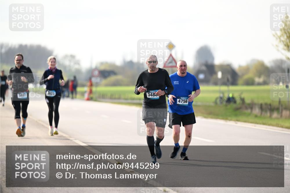 12.04.2026 - 45. Internationalen Wilhelmsburger Insellauf Dr. Thomas Lammeyer http://msf.ph/oto/9445299 12.04.2026 10:22:32 Laufen 3887, 3488, 4756 meine-sportfotos.de