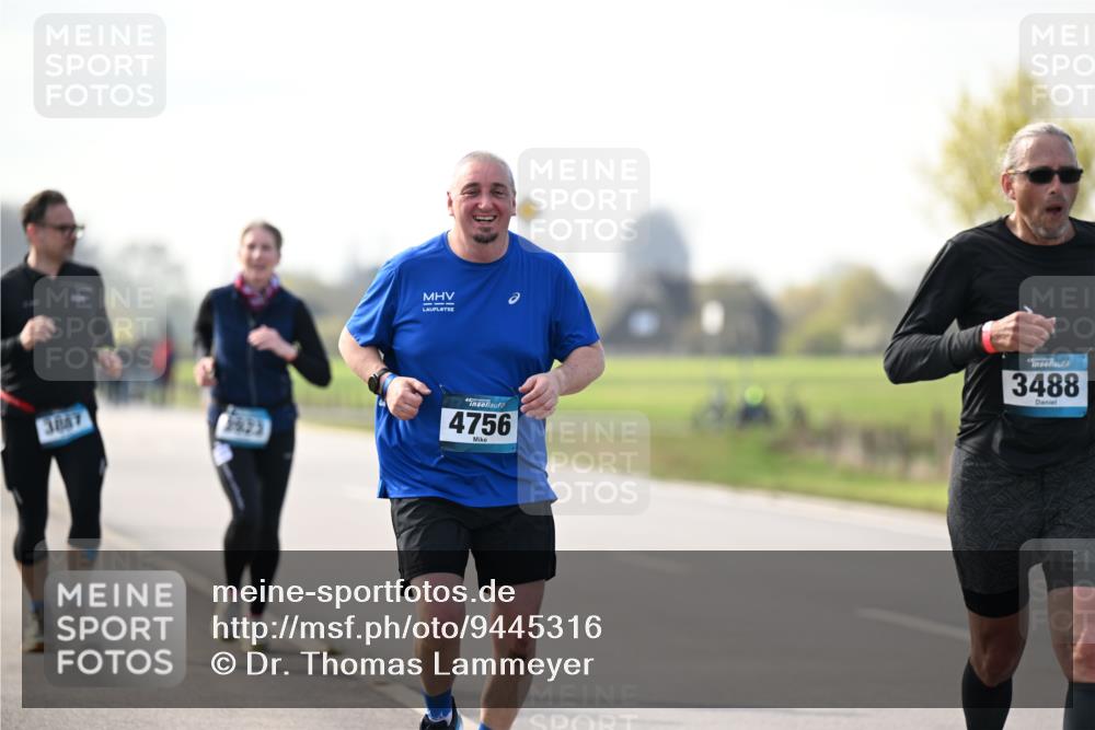 12.04.2026 - 45. Internationalen Wilhelmsburger Insellauf Dr. Thomas Lammeyer http://msf.ph/oto/9445316 12.04.2026 10:22:36 Laufen 3847, 3923, 4756, 3488 meine-sportfotos.de