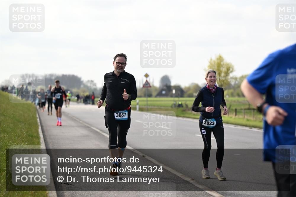 12.04.2026 - 45. Internationalen Wilhelmsburger Insellauf Dr. Thomas Lammeyer http://msf.ph/oto/9445324 12.04.2026 10:22:39 Laufen 3887, 3923 meine-sportfotos.de