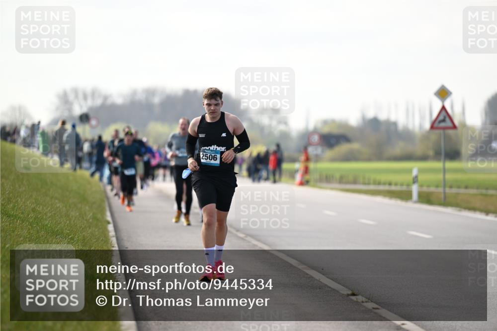 12.04.2026 - 45. Internationalen Wilhelmsburger Insellauf Dr. Thomas Lammeyer http://msf.ph/oto/9445334 12.04.2026 10:22:42 Laufen 2506 meine-sportfotos.de