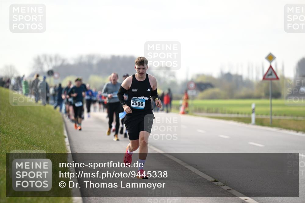 12.04.2026 - 45. Internationalen Wilhelmsburger Insellauf Dr. Thomas Lammeyer http://msf.ph/oto/9445338 12.04.2026 10:22:43 Laufen 2506 meine-sportfotos.de