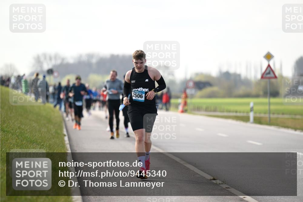 12.04.2026 - 45. Internationalen Wilhelmsburger Insellauf Dr. Thomas Lammeyer http://msf.ph/oto/9445340 12.04.2026 10:22:43 Laufen 2506 meine-sportfotos.de