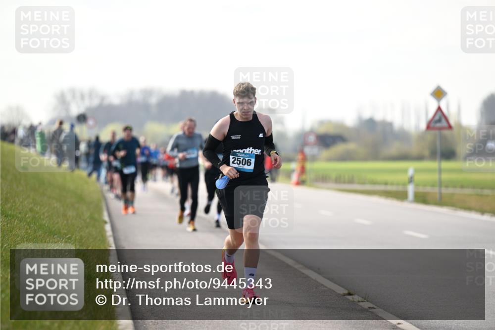 12.04.2026 - 45. Internationalen Wilhelmsburger Insellauf Dr. Thomas Lammeyer http://msf.ph/oto/9445343 12.04.2026 10:22:43 Laufen 2506 meine-sportfotos.de