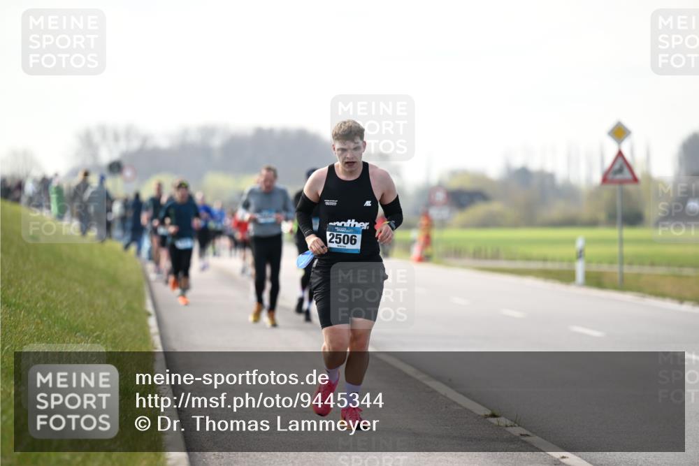 12.04.2026 - 45. Internationalen Wilhelmsburger Insellauf Dr. Thomas Lammeyer http://msf.ph/oto/9445344 12.04.2026 10:22:44 Laufen 2506 meine-sportfotos.de