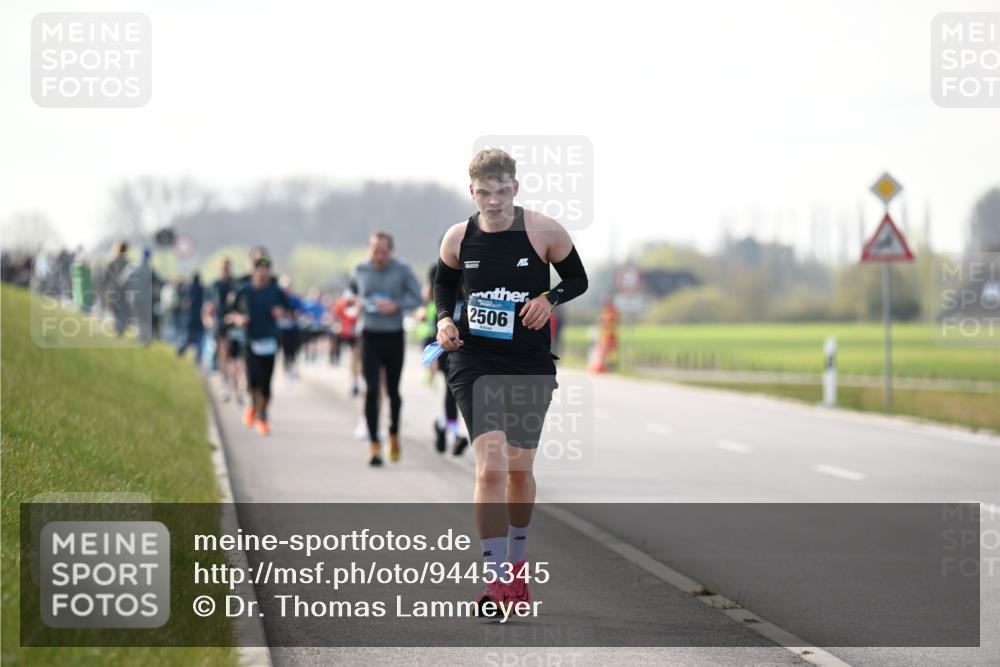 12.04.2026 - 45. Internationalen Wilhelmsburger Insellauf Dr. Thomas Lammeyer http://msf.ph/oto/9445345 12.04.2026 10:22:44 Laufen 2506 meine-sportfotos.de