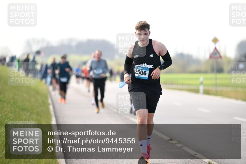 12.04.2026 - 45. Internationalen Wilhelmsburger Insellauf Dr. Thomas Lammeyer http://msf.ph/oto/9445356 12.04.2026 10:22:45 Laufen 2506 meine-sportfotos.de