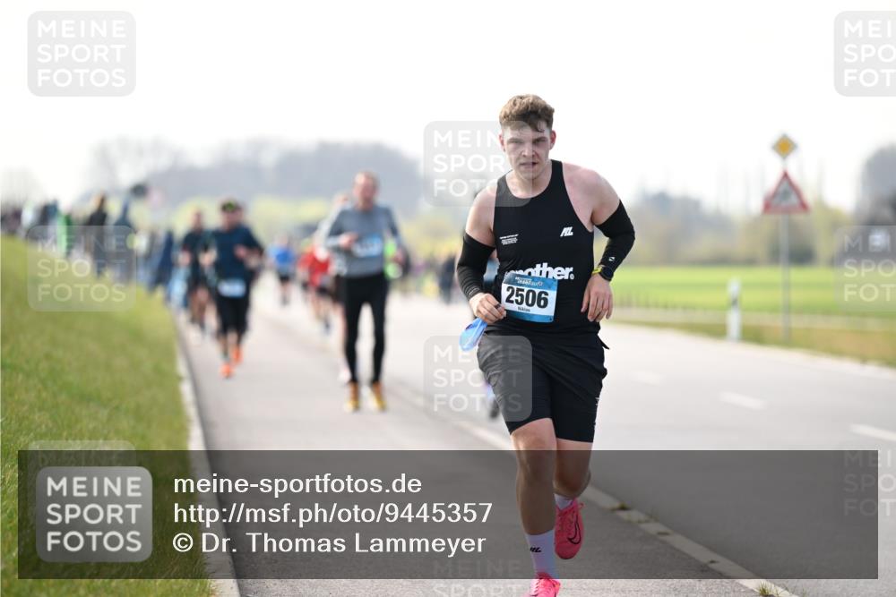 12.04.2026 - 45. Internationalen Wilhelmsburger Insellauf Dr. Thomas Lammeyer http://msf.ph/oto/9445357 12.04.2026 10:22:45 Laufen 2506 meine-sportfotos.de