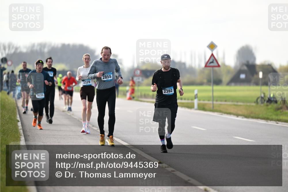 12.04.2026 - 45. Internationalen Wilhelmsburger Insellauf Dr. Thomas Lammeyer http://msf.ph/oto/9445369 12.04.2026 10:22:49 Laufen 3039, 3329, 2855, 2392 meine-sportfotos.de